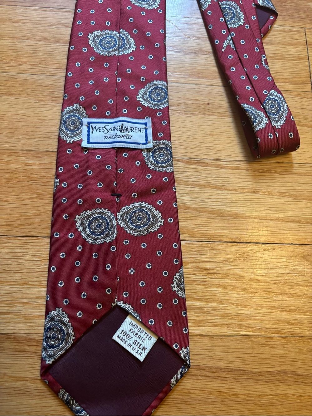 YSL Classic Medallion Pattern Men's Silk Tie